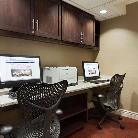 Hilton Garden Inn Гилрой Экстерьер фото