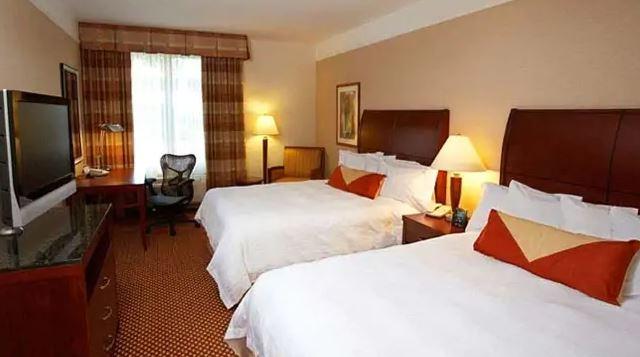 Hilton Garden Inn Гилрой Экстерьер фото