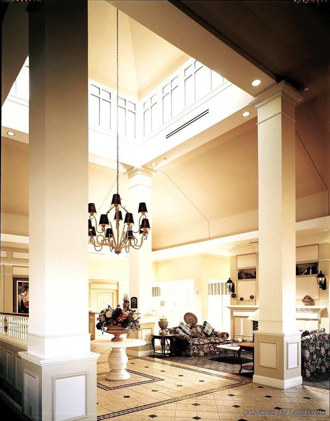 Hilton Garden Inn Гилрой Экстерьер фото