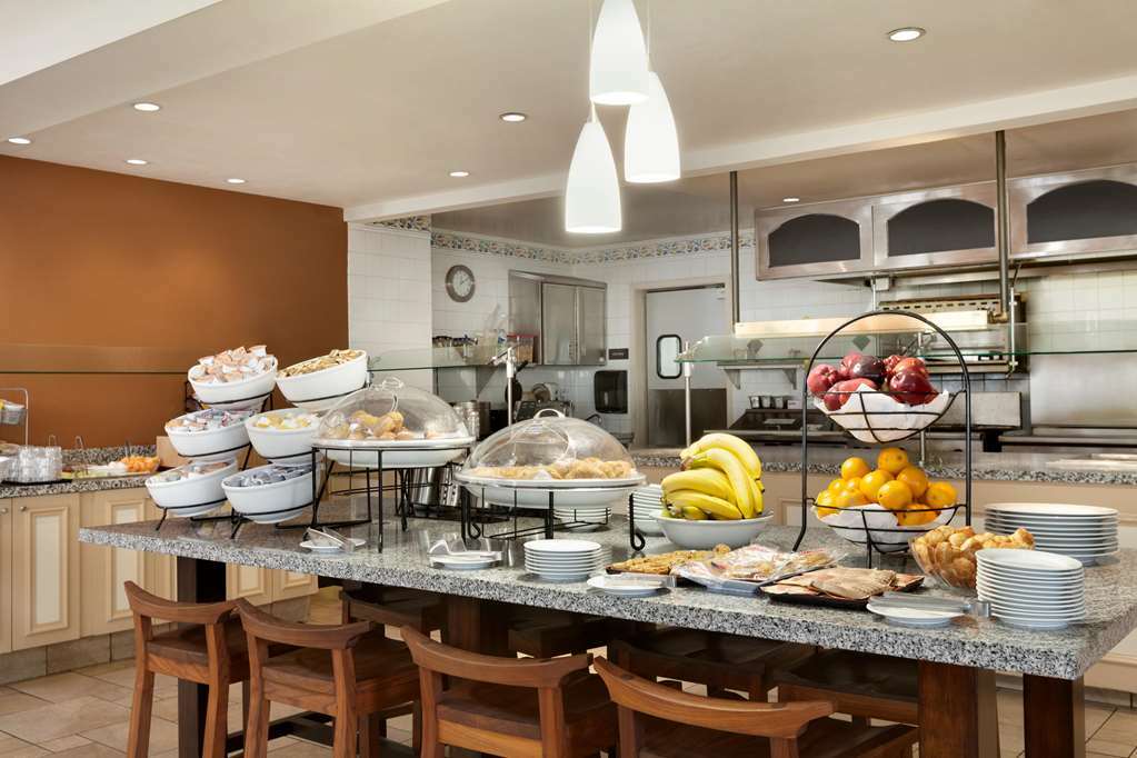 Hilton Garden Inn Гилрой Ресторан фото