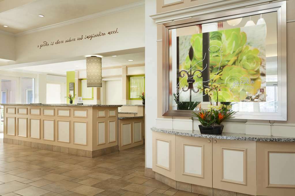 Hilton Garden Inn Гилрой Интерьер фото